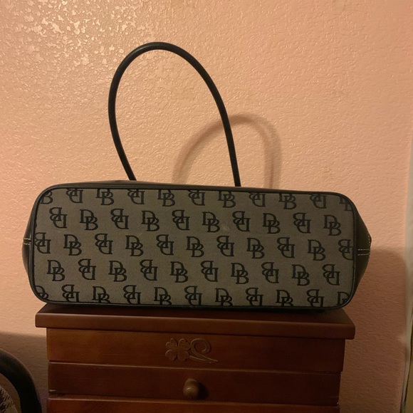 Dooney and Bourke tote - Picture 12 of 13